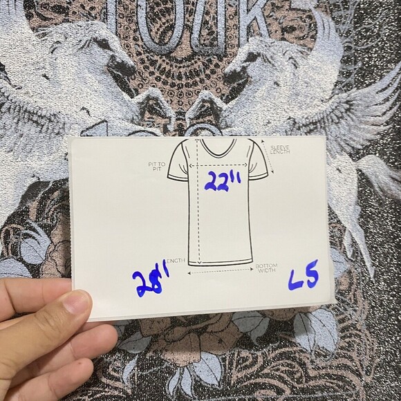 Altar'd State Shimmer Glitter World Tour 1987 Oversized Tee Size XSmall NEW - Picture 8 of 8